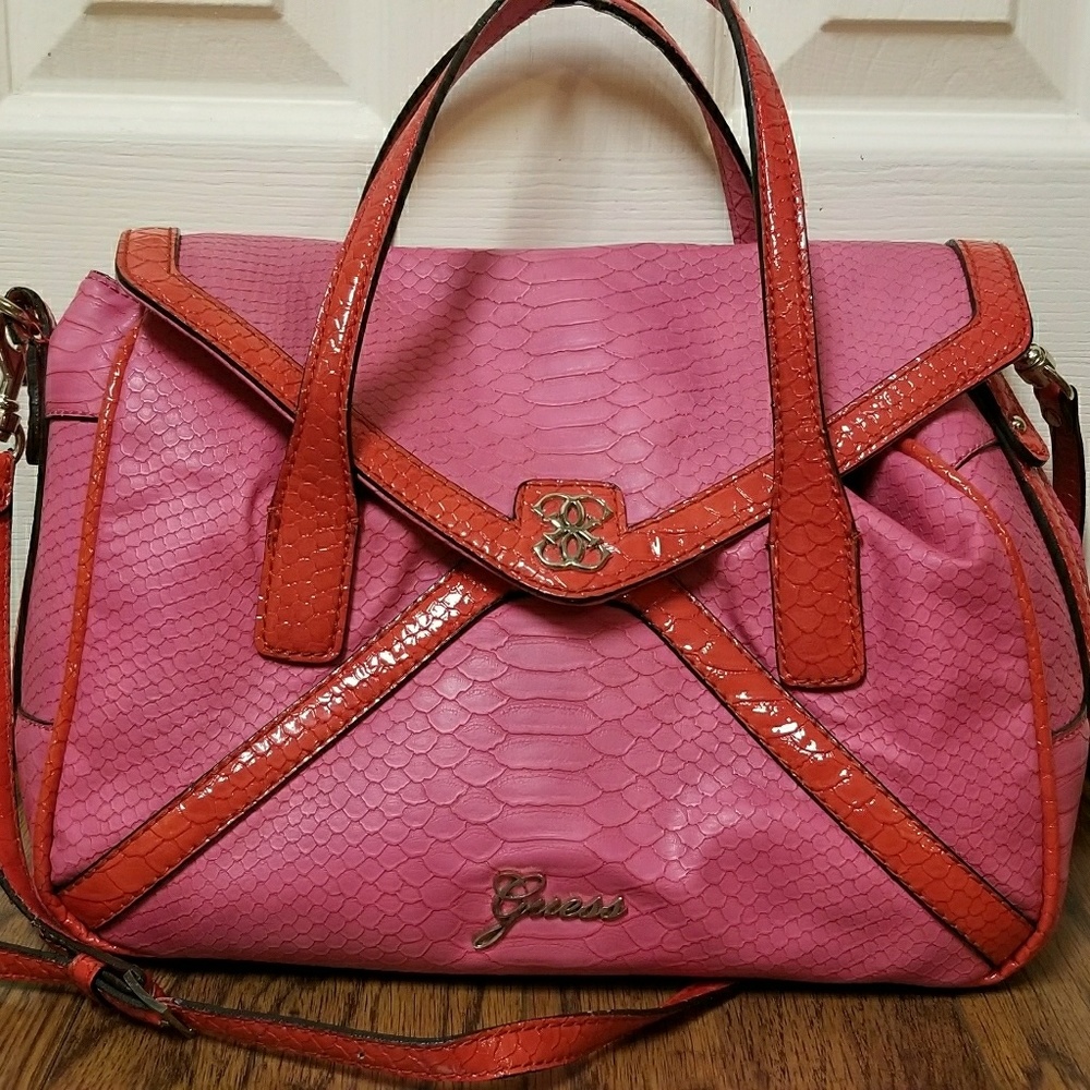 Guess purse